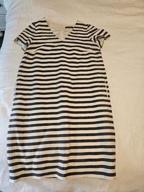 MaxMara Black and White Striped V-Neck Shift Dress